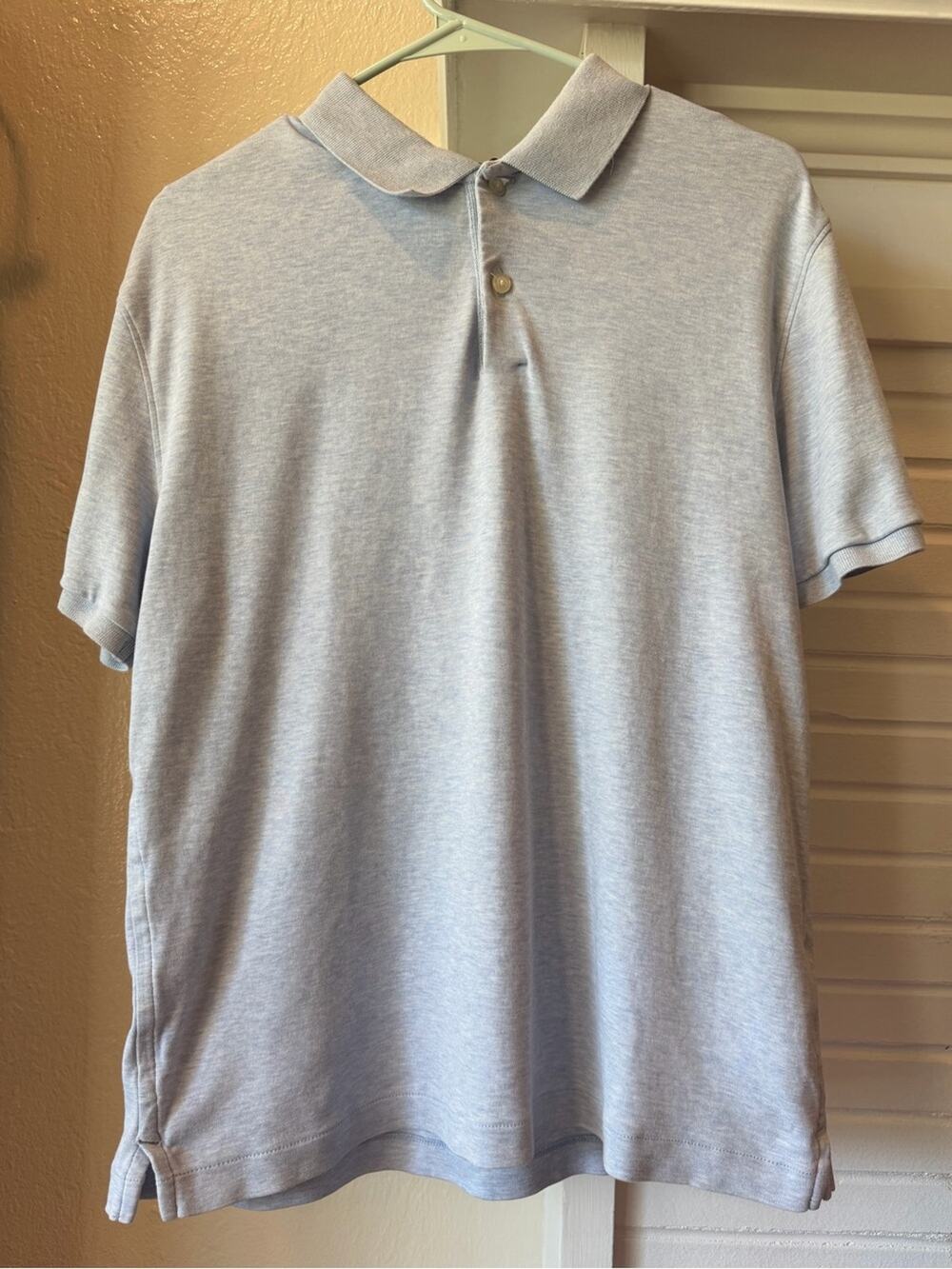 Banana Republic Luxury Touch Performance Polo Shirt Light Blue Size Medium